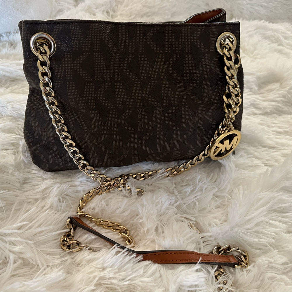 Michael Kors Crossbody